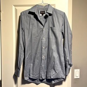 Johnston & Murphy, Men’s Dress Shirt. Size S. Blue with self pattern.
